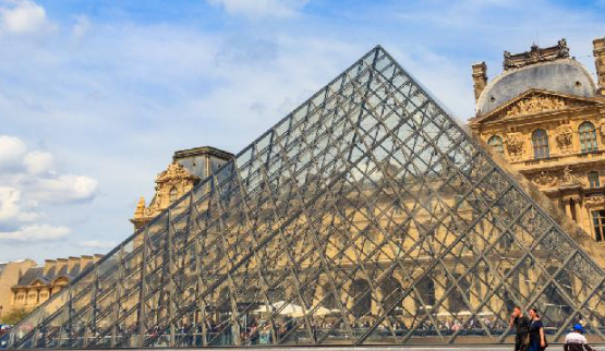 Wisata Seni di Museum Louvre untuk Pecinta Sejarah