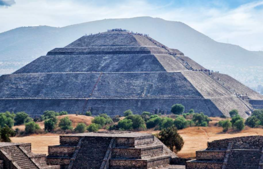 Mengunjungi Zona Arkeologi Teotihuacan Yang Legendaris