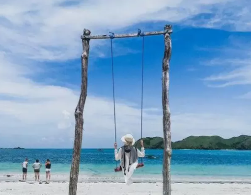 Surga Tropis Terbaik untuk Liburan Romantis