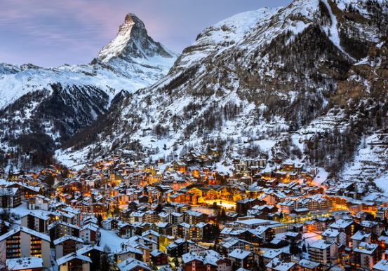 Aktivitas Wisata Musim Dingin Paling Favorit di Swiss